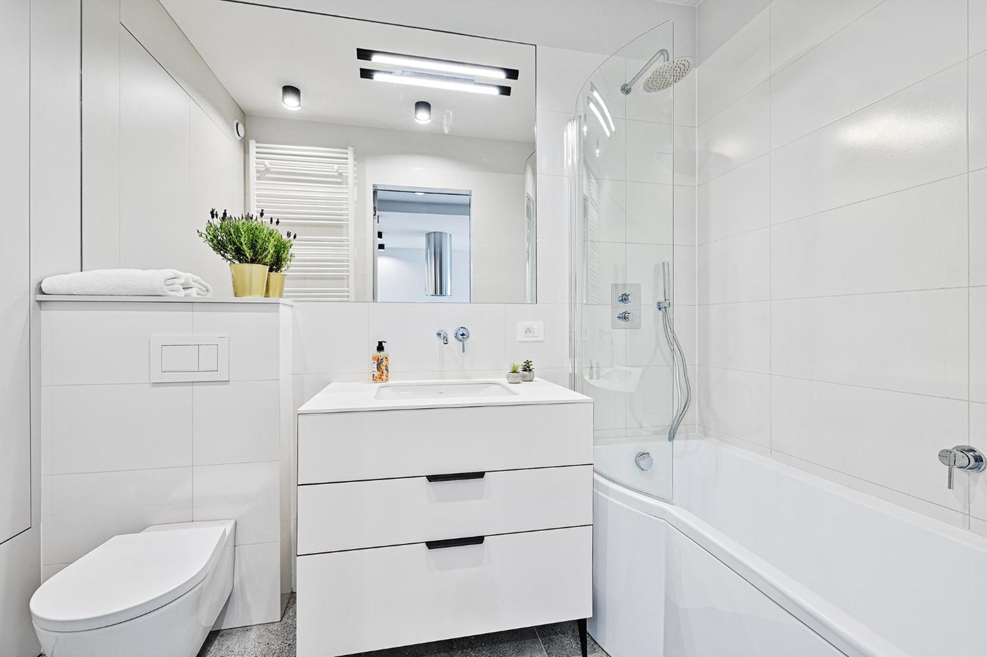Wygodny Apartament Przy Centrum Manufaktura Z Parkingiem Лодзь Экстерьер фото